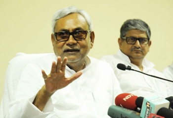 With Lalu backing, Nitish will lead charge in Bihar 