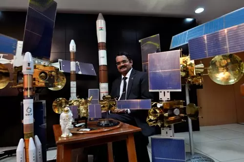 The Weekend Leader - Success story of space scientist Dr Mylswamy Annadurai,  director, ISRO