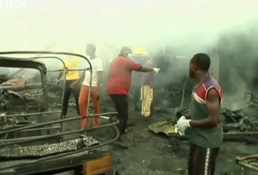 The Weekend Leader - 118 killed in Nigeria's twin blasts