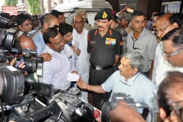 16 dead in fire at India's biggest ammo depot 