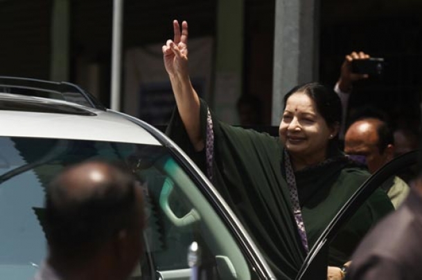 Jayalalithaa promises plenty for everyone