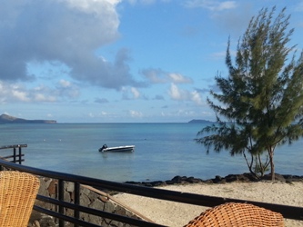 Beautiful Mauritius takes principled stand on CHOGM