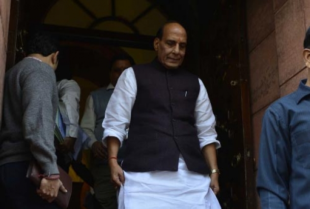 The Weekend Leader - Uproar in LS over Rajnath's purported Modi comment
