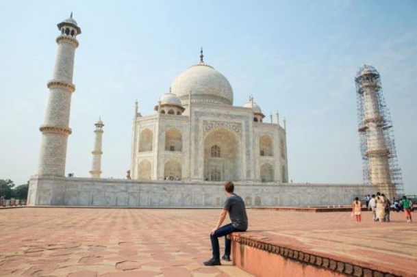 The Weekend Leader - Taj Mahal more stunning than I expected: Zuckerberg 