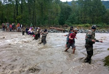 The Weekend Leader - Kashmir Floods | Worst in History | Damages | Losses