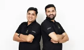 Starting With Rs 15 Lakh, Brothers Build a Rs 100 Crore Turnover Cosmetics Brand and a Revolutionary Address App