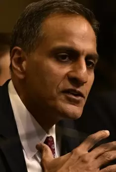 Richard Verma delivers commencement lecture at Jindal's School of Banking & Finance