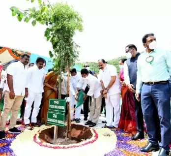 Andhra CM launches 'Jagananna Pacha Thoranam - Vana Mahotsavam'