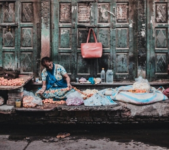 Pandemic Blues: Street vendors in Patna reeling under debt