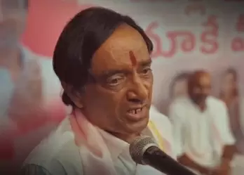Telangana Polls: Congress Ads Mock KCR with Lookalike, Spotlighting 'Unkept Promises