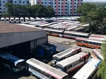 Telangana operating over 4K special buses for Sankranti