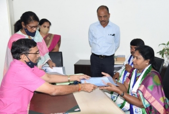 YSRCP pick Sunitha files nomination for Andhra MLC election