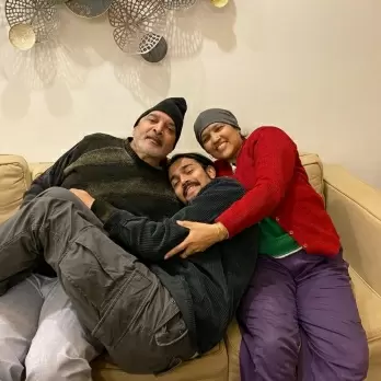 YouTuber Bhuvan Bam loses parents to Covid