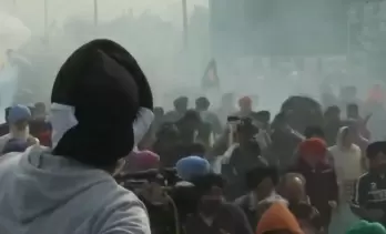 Haryana Police Use Tear Gas on Protesting Farmers at Punjab-Haryana Border