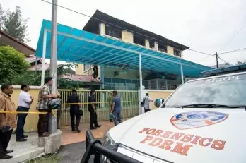 4 Malaysian military personnel killed in shooting