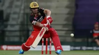 For an old man like me, I need to stay fresh as much as I can: de Villiers