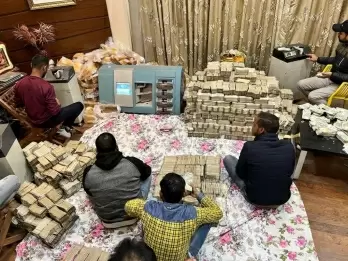 Income-Tax Raid Uncovers Rs 42 Crore Hidden Beneath Bed in Bengaluru Flat