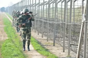 Pak intruder shot dead along International Border in Jammu