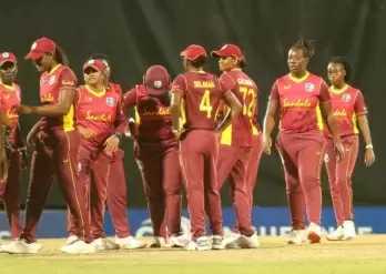 Lizelle Lee guides South Africa to big win over West Indies in ODI series