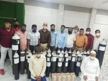 Mumbai police bust illegal oxygen manufacturing unit