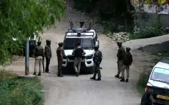 Gunfight breaks out at Srinagar's Bemina