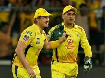 Dhoni knows how to bring an environment together: Watson