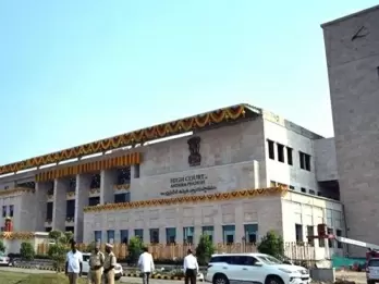 Andhra HC allows Amaravati farmers to hold public meeting in Tirupati