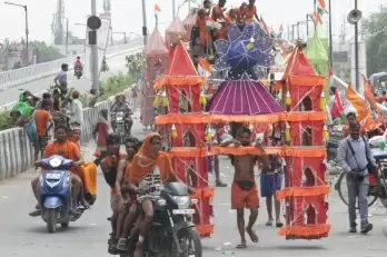 Health of citizens, right to life paramount: SC asks UP to reconsider Kanwar Yatra