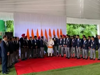 Prime Minister interacts with Indian Olympic contingent
