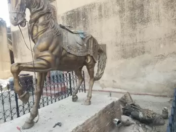 Maharaja Ranjit Singh's statue vandalised once again in Pakistan