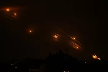 Israeli warplanes strike Hamas military posts in Gaza