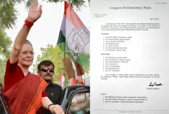 Sonia sets up parliament groups, Adhir to stay as floor leader