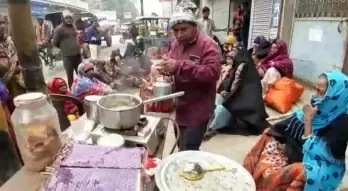 ?Pushcart tea seller serves hope and humanity to the poor
