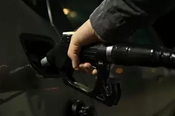 Petrol price in Kerala crosses century mark