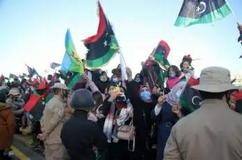 Libyan PM pledges to end division, war