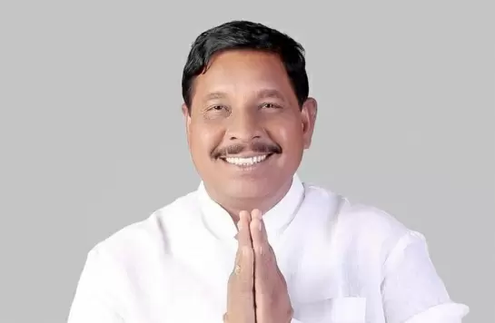 Former MLA Rathod Bapu Rao Switches from BJP to Congress in Telangana