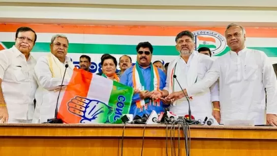 BJP Loses Veteran Malikayya Guttedar to Congress Ahead of Lok Sabha Elections